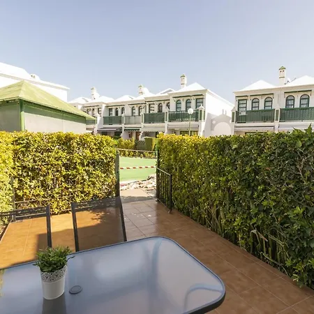 Holiday home Maspalomas Bungalow Terraza Y Piscina 1139 *